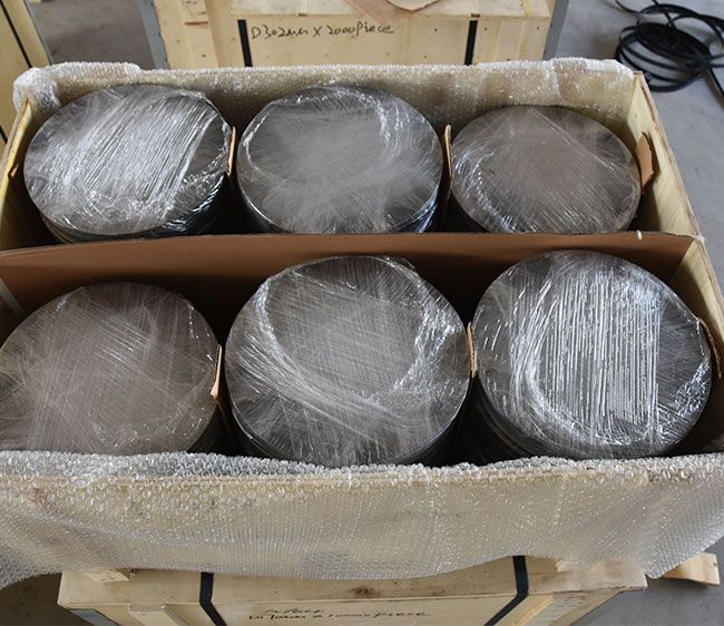 004 Thick Plastic Bubble Film