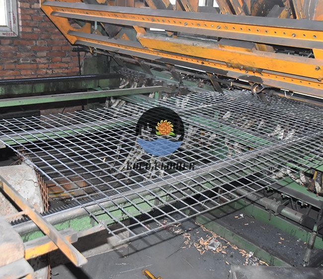 Tips for Choosing and Installing Welded Wire Mesh